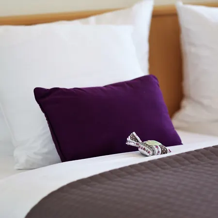 Bon Rivage Hotel