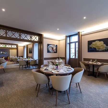 Bon Rivage Hotel