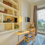 Bon Rivage Hotel 3*