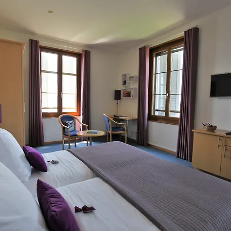 Bon Rivage Hotel